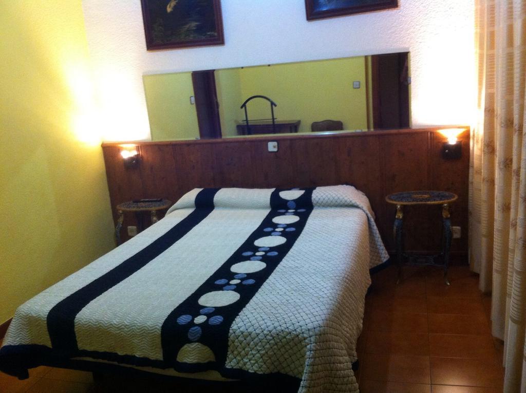Hostal Suarez Madrid Extérieur photo