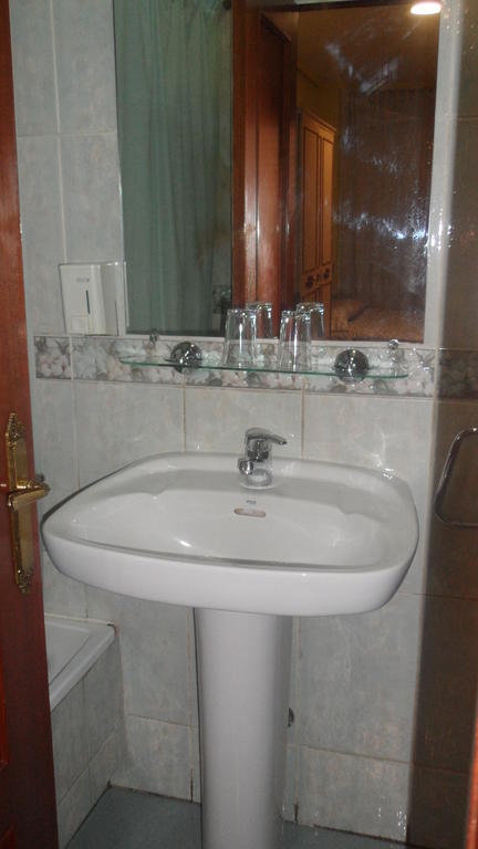 Hostal Suarez Madrid Chambre photo